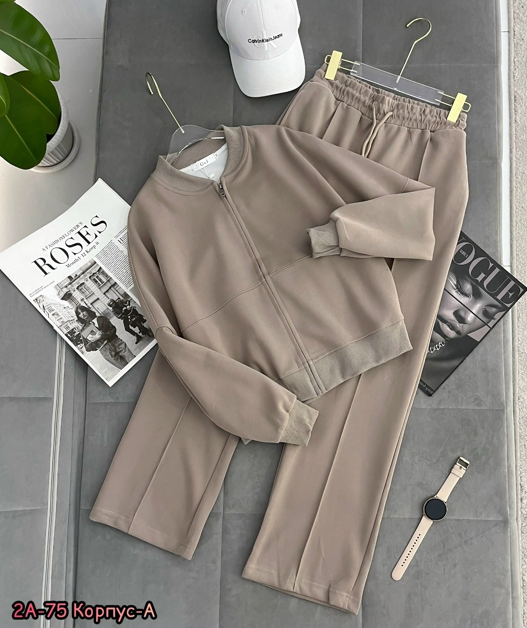 повседневный костюм,стильные костюмы,костюмы спортивные,костюм с худи,костюмы двойки