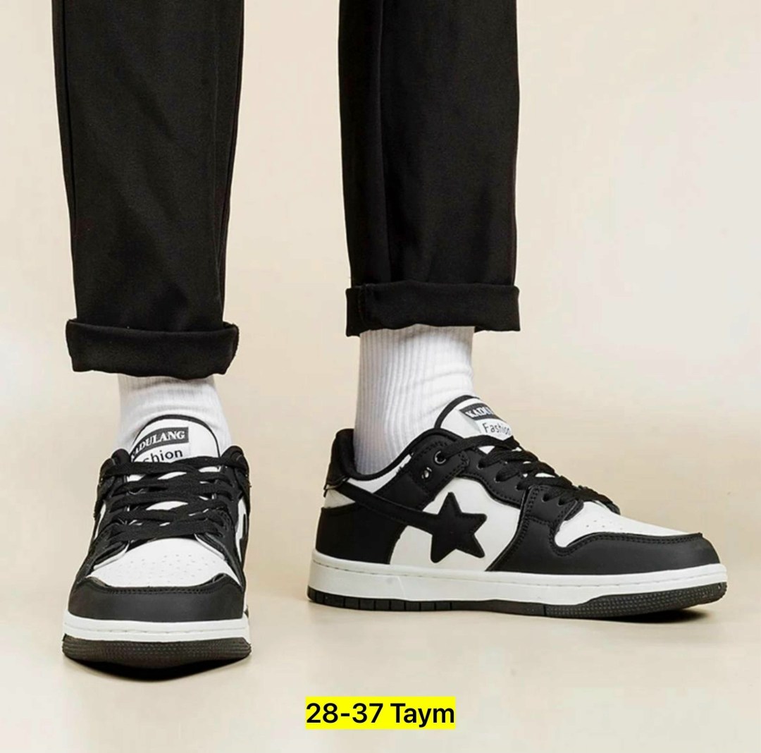 кроссовки,кроссовки модные,кроссовки со звездами,спортивная ,повседневные кроссовки