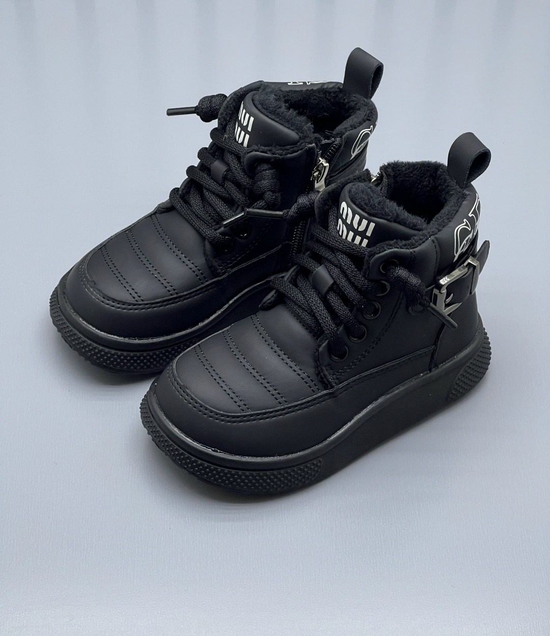 детские ботинки,,ботинки детские демисезонные,детская ,ботинка