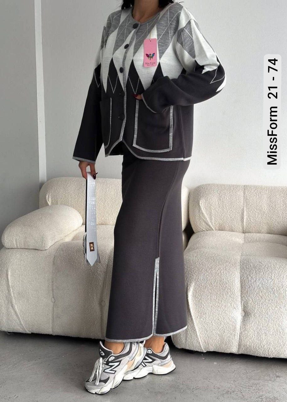 костюм кардиган с юбкой миди,женские костюмы с юбкой,кардиган с юбкой,костюмы двойки теплые,трикотажный костюм с юбкой женский