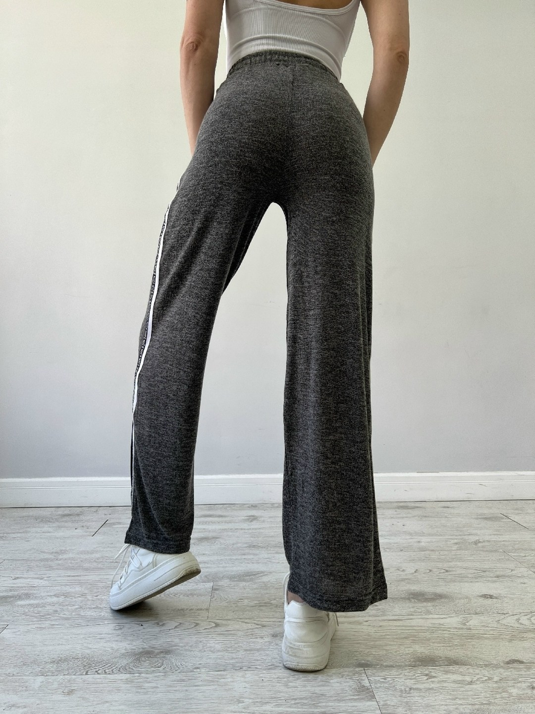 спортивные широкие брюки,брюки спортивные женская,брюки с лампасом,широкие брюки,брюки спортивные