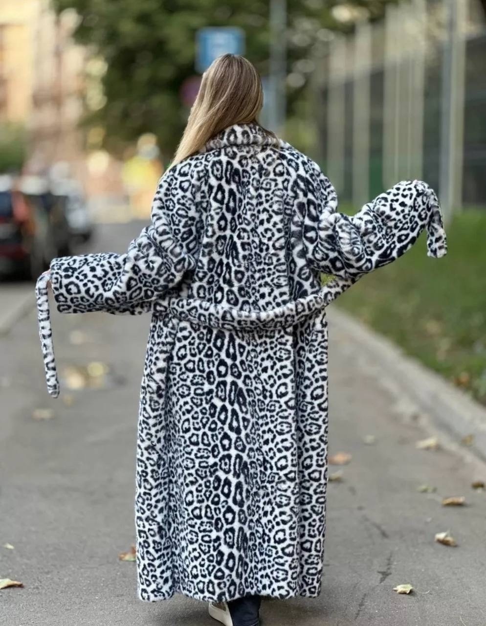 шуба леопардовая,леопардовая шуба искусственная,шуба искусственная,леопардовая шуба из искусственного меха,длинная шуба