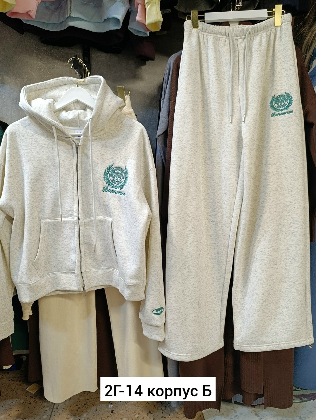 спортивные костюмы женские,спортивные костюм,костюмы комплекты,спортивный костюм спортивные костюмы,костюмы двойки