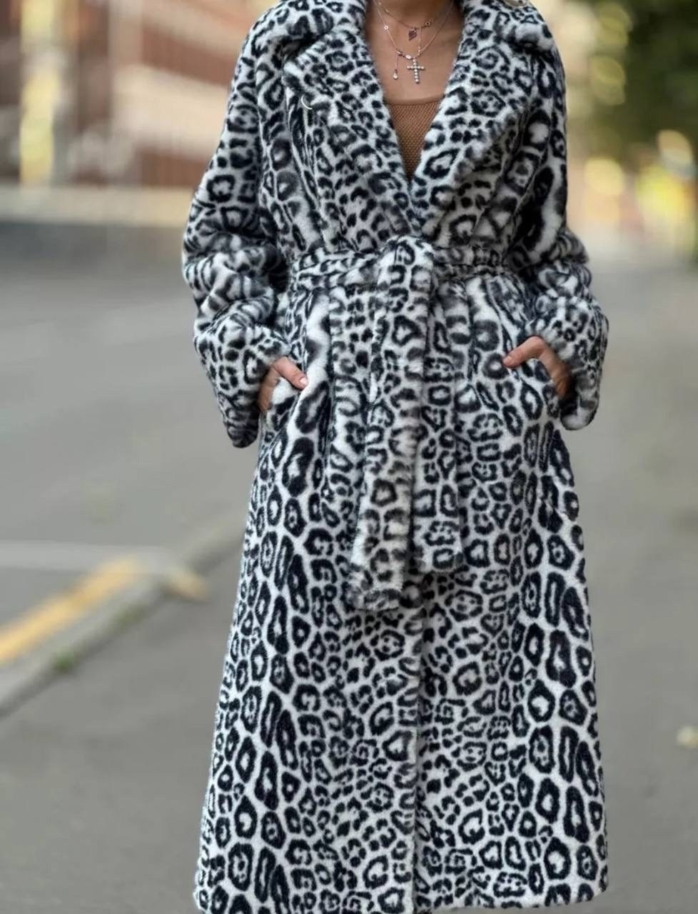 шуба леопардовая,леопардовая шуба искусственная,шуба искусственная,леопардовая шуба из искусственного меха,длинная шуба