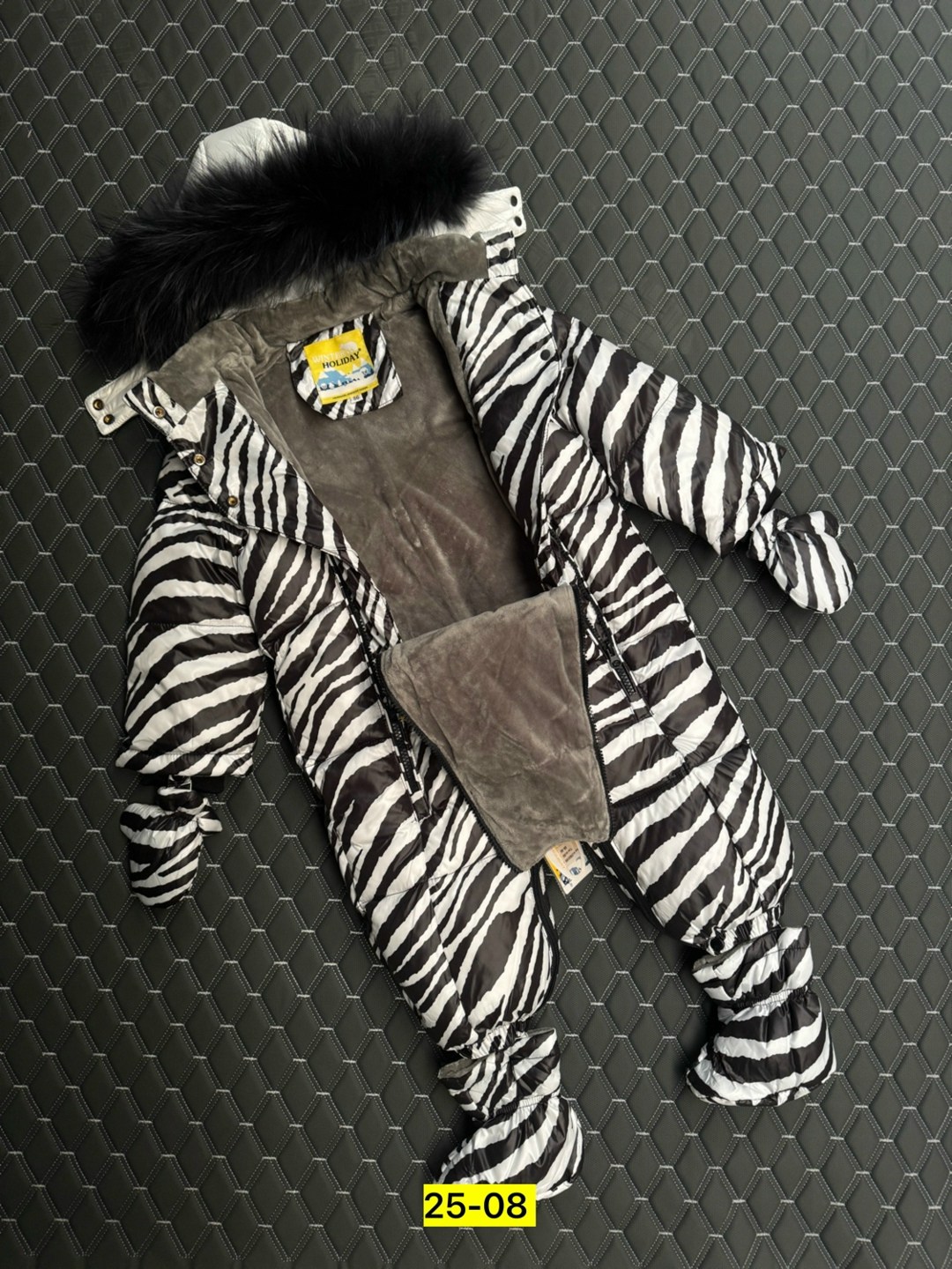 manudieci комбинезон зебра,комбинезон molo зебра,комбинезон boom зебра,комбинезон molo tiger 86,зимние комбинезоны