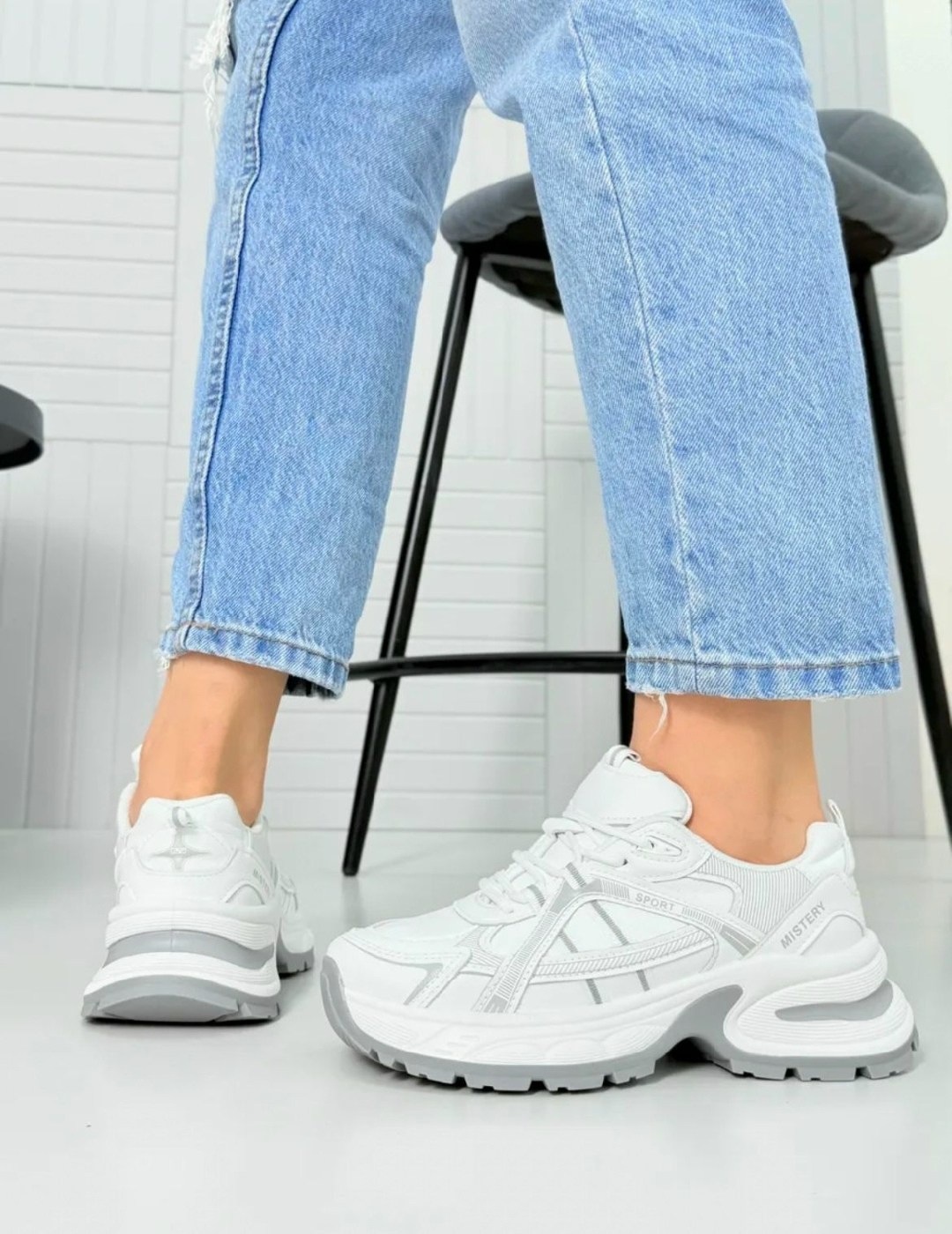 кроссовки женскиe,кроссовки,кроссовки для женщин,белые кроссовки,белые женские кроссовки