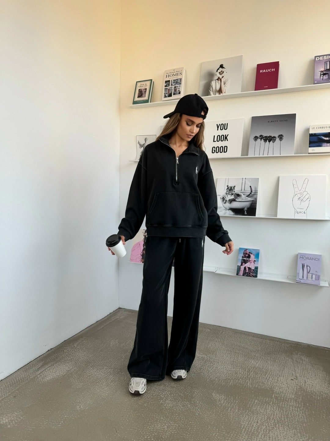 спортивные костюмы,костюмы спортивные женские,костюм на флисе,трикотажные костюмы,женский костюм на флисе