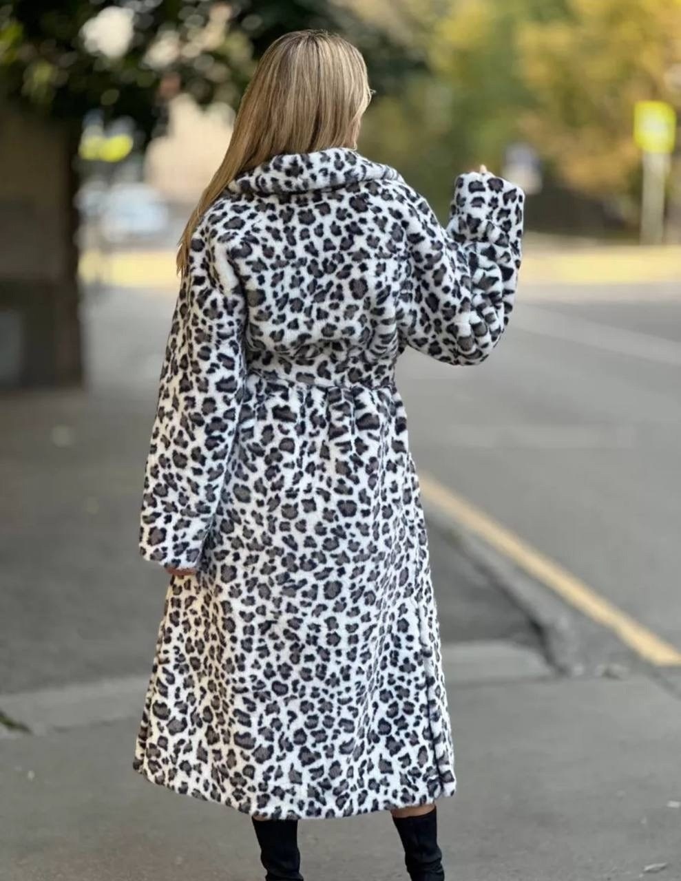 шуба леопардовая,леопардовая шуба искусственная,шуба искусственная,леопардовая шуба из искусственного меха,длинная шуба