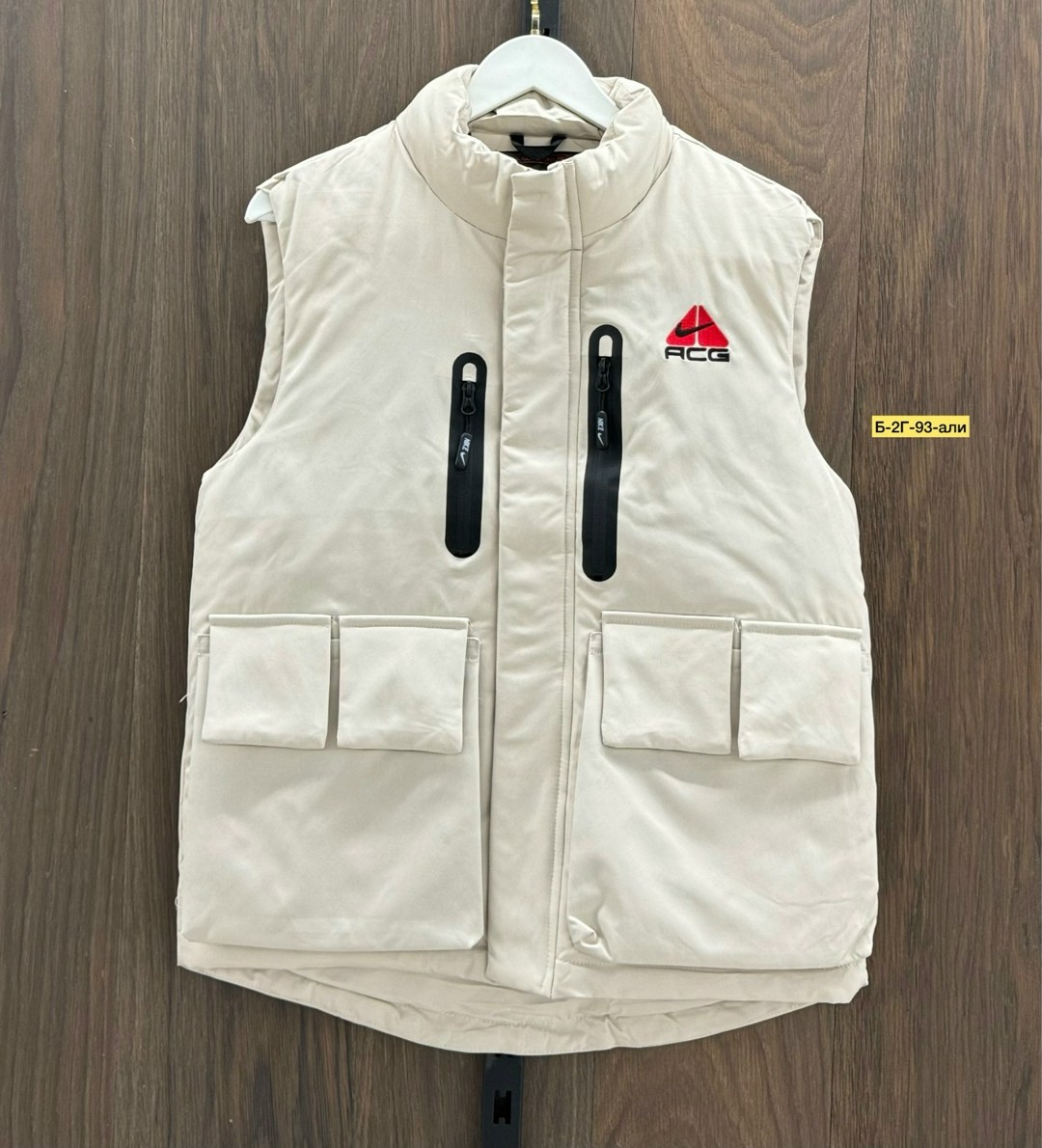 жилет мужской,жилет,жилет зеленый,спортивный жилет,жилет с карманами