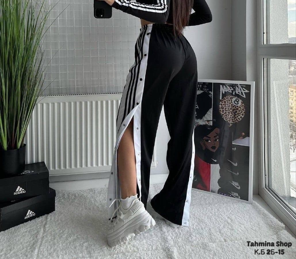 широкие штаны адидас женские с лампасами,штаны черные,спортивные женские штаны,штаны с полосками,спортивные штаны