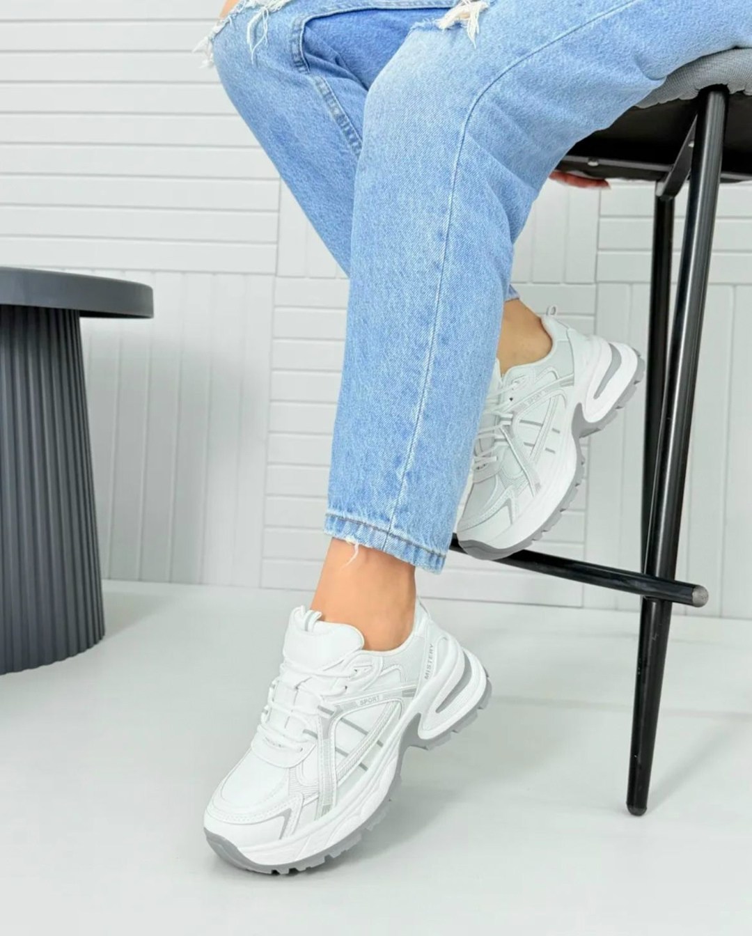 кроссовки женскиe,кроссовки,кроссовки для женщин,белые кроссовки,белые женские кроссовки