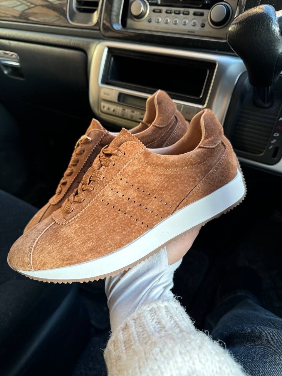 ,натуральная замша,стильная ,замшевые ботинки нато,замшевые кроссовки