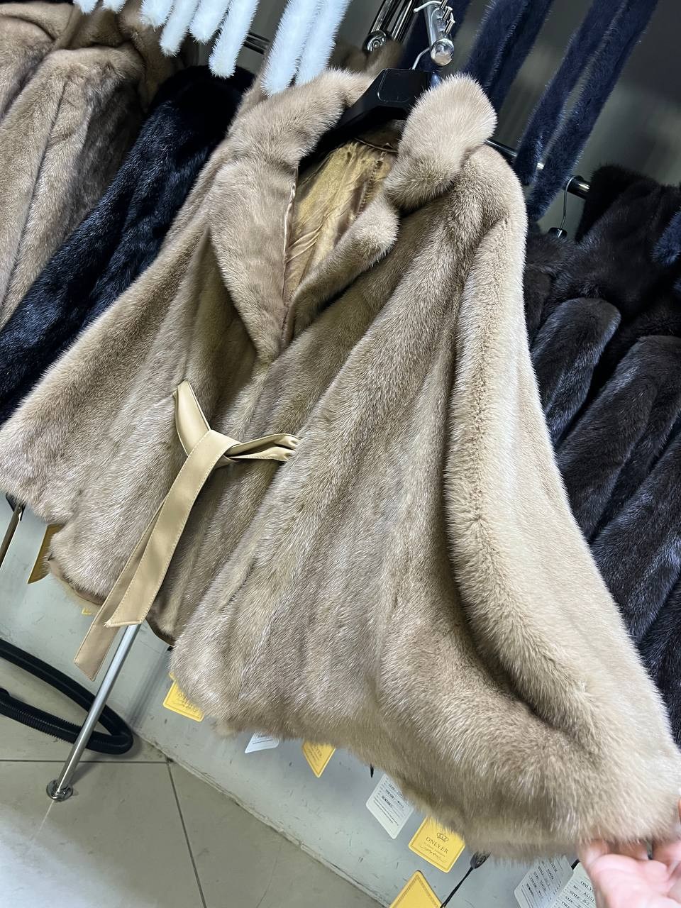 шубы норковые,шубка,полушубок из норки,шуба норка,шуба натуральные