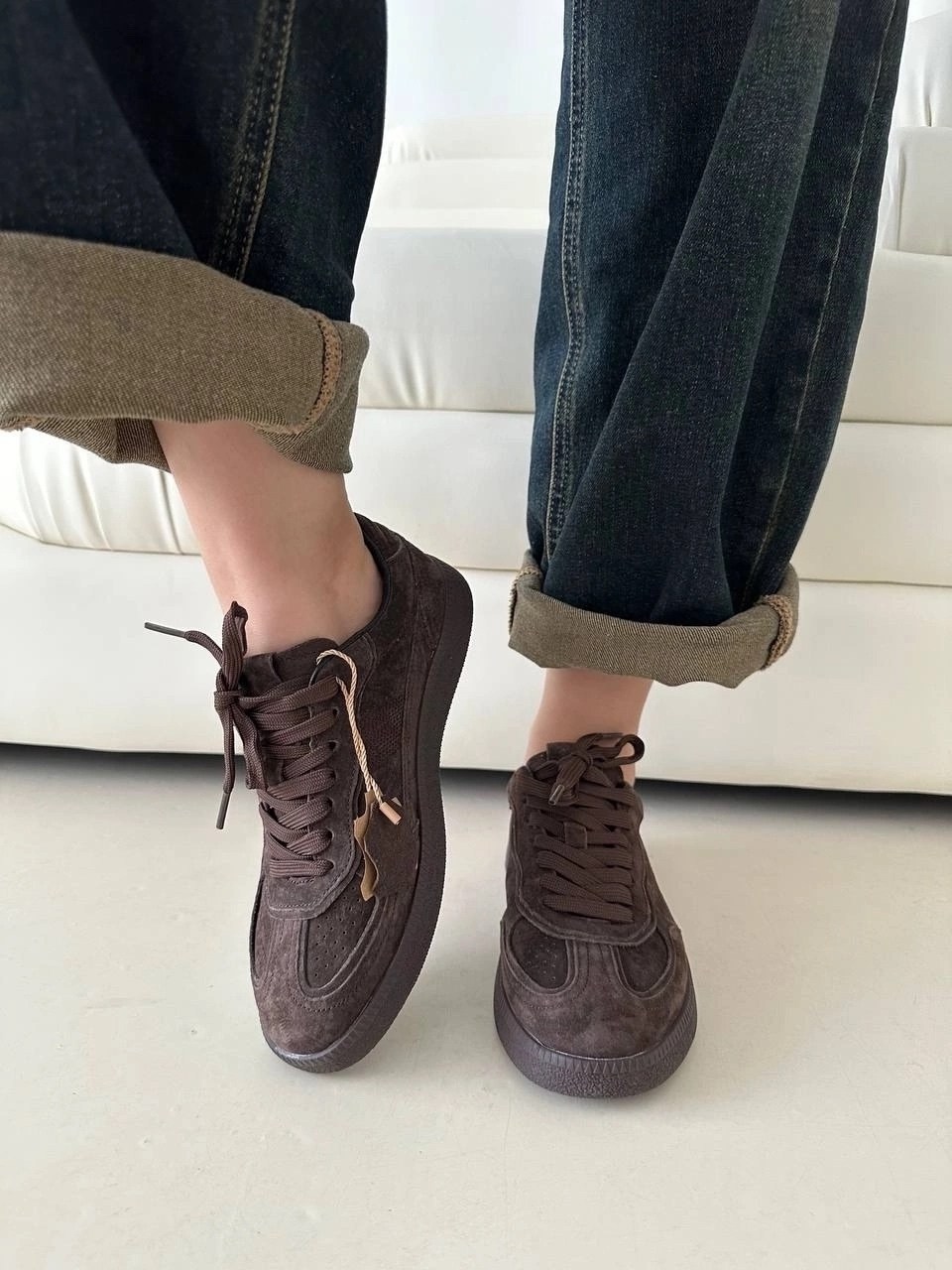 ,замшевые кроссовки,кроссовки натуральная замша,кеды замшевые,кроссовки женскиe