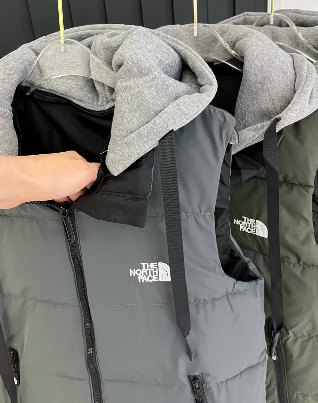 жилетка,жилет,теплый жилет,жилетка женская,безрукавка жилет