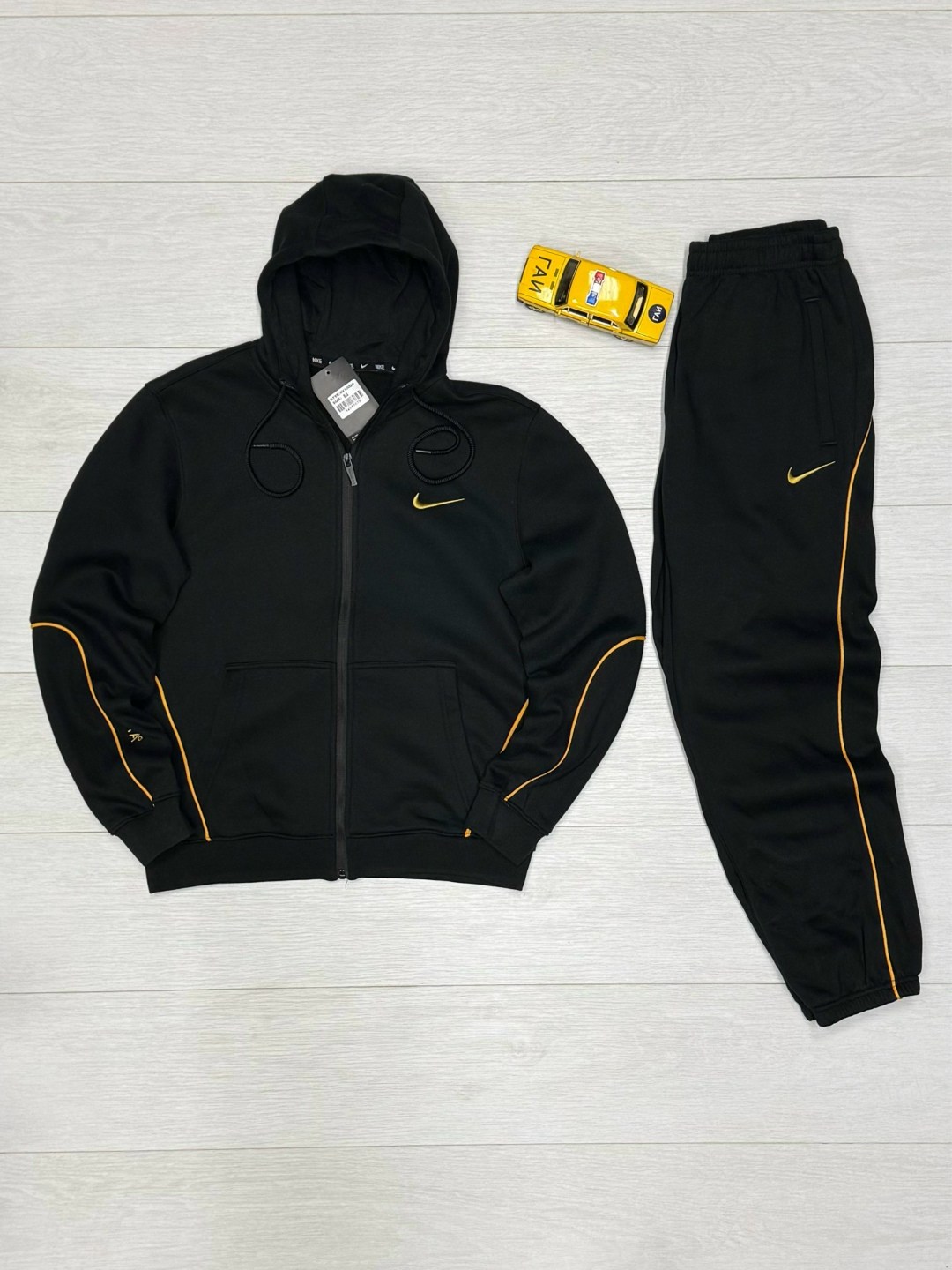мужские спортивные костюмы,спортивные костюм,костюм nike мужской,спортивный костюм nike на флисе,спортивный мужской костюм nike