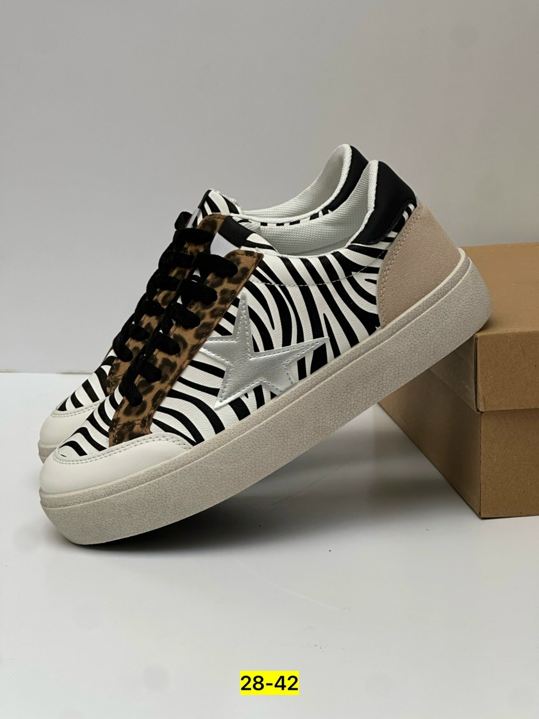 ,кроссовки женскиe,стильные кеды,модные кроссовки,женские кеды