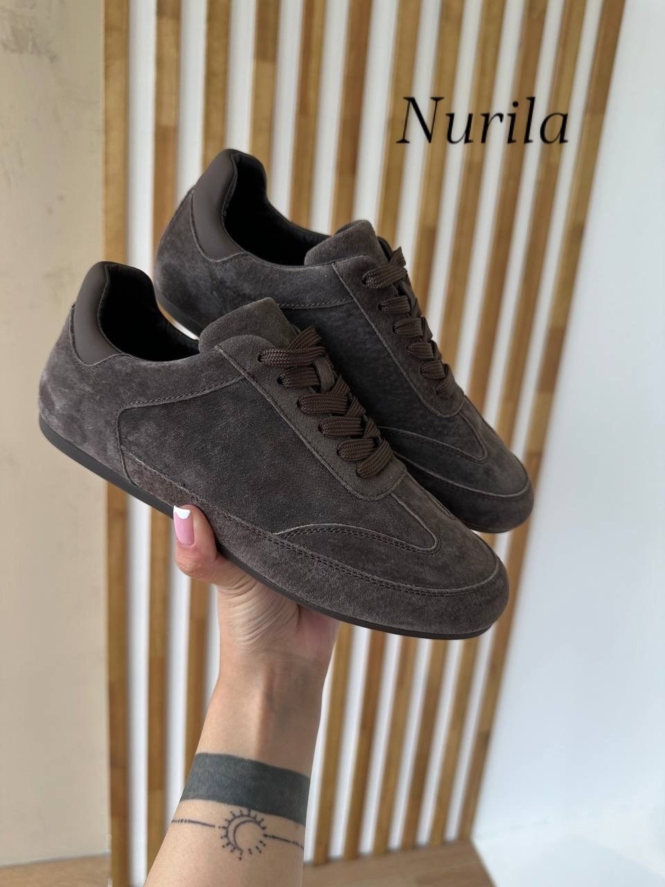 ,замшевые кроссовки,кроссовки натуральная замша,кеды замшевые,кроссовки женскиe