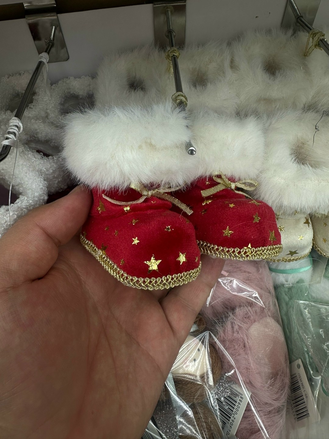 новогодний сувенир,новогодняя игрушка,брелки детские,елочное украшение,брелок с помпоном