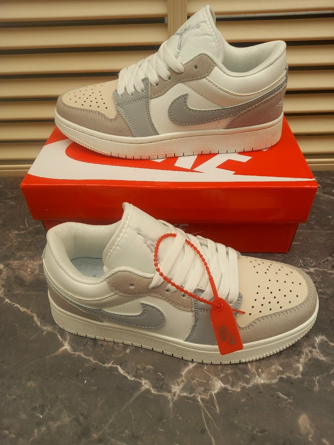 кроссовки,кроссовки женские nike air jordan 1,кроссовки nike air jordan 1 low,кроссовки женскиe,спортивная