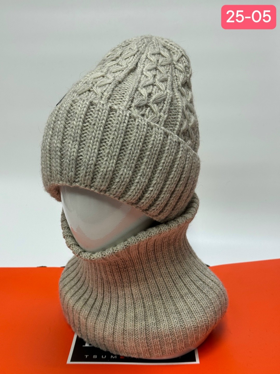 комплект шапки,комплект шапка шарф,комплект женский шапка,комплект шапка и хомут,шапка и снуд