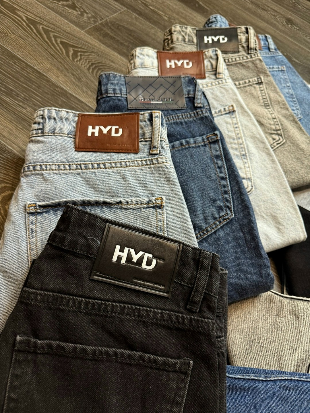 брюки джинсы,джинсы для мужчин,джинсы мужские,мужские бананы джинсы,джинсах