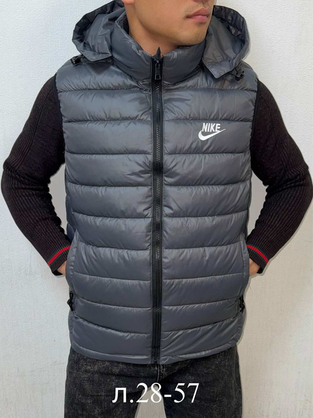жилетка мужская утепленная nike,жилетка nike,жилетка мужская,безрукавки nike мужские 2025,жилет мужской