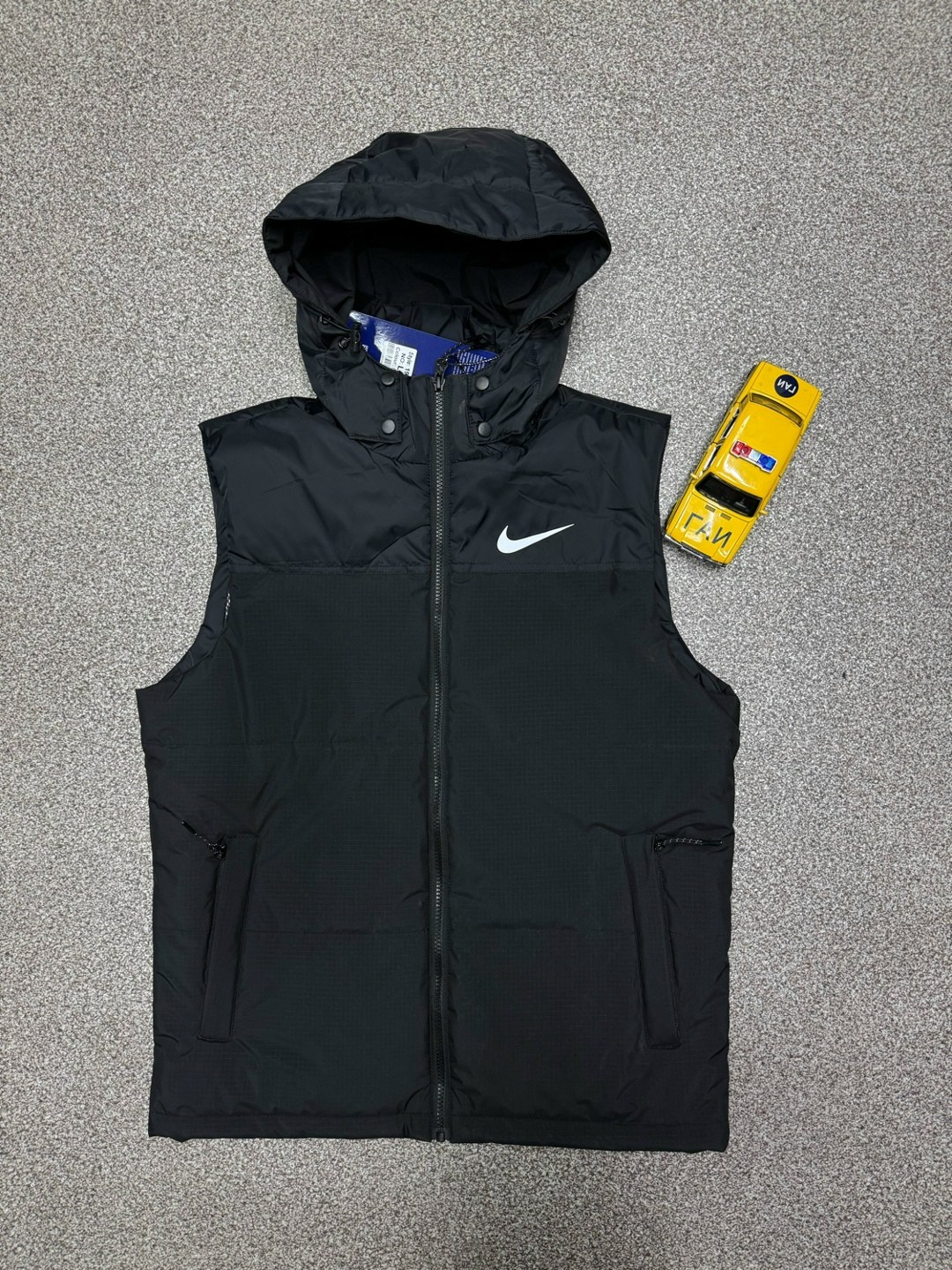 жилет утепленный nike,жилет nike,жилетка nike,жилет спортивное,жилетка спортивная