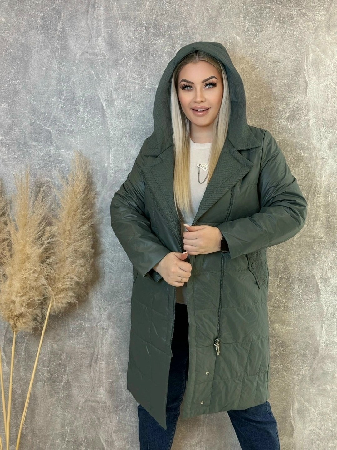 демисезонная куртка больших размеров,женская куртка,женская демисезонная куртка,женская куртка большого размера,удлиненная куртка