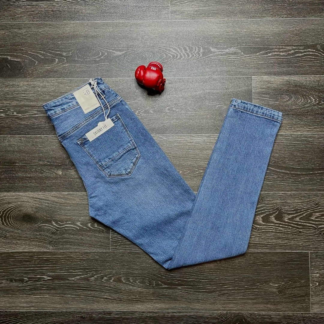 джинсы для мужчин,джинсы мужские,брюки джинсы,джинсы штаны,джинсы узкие