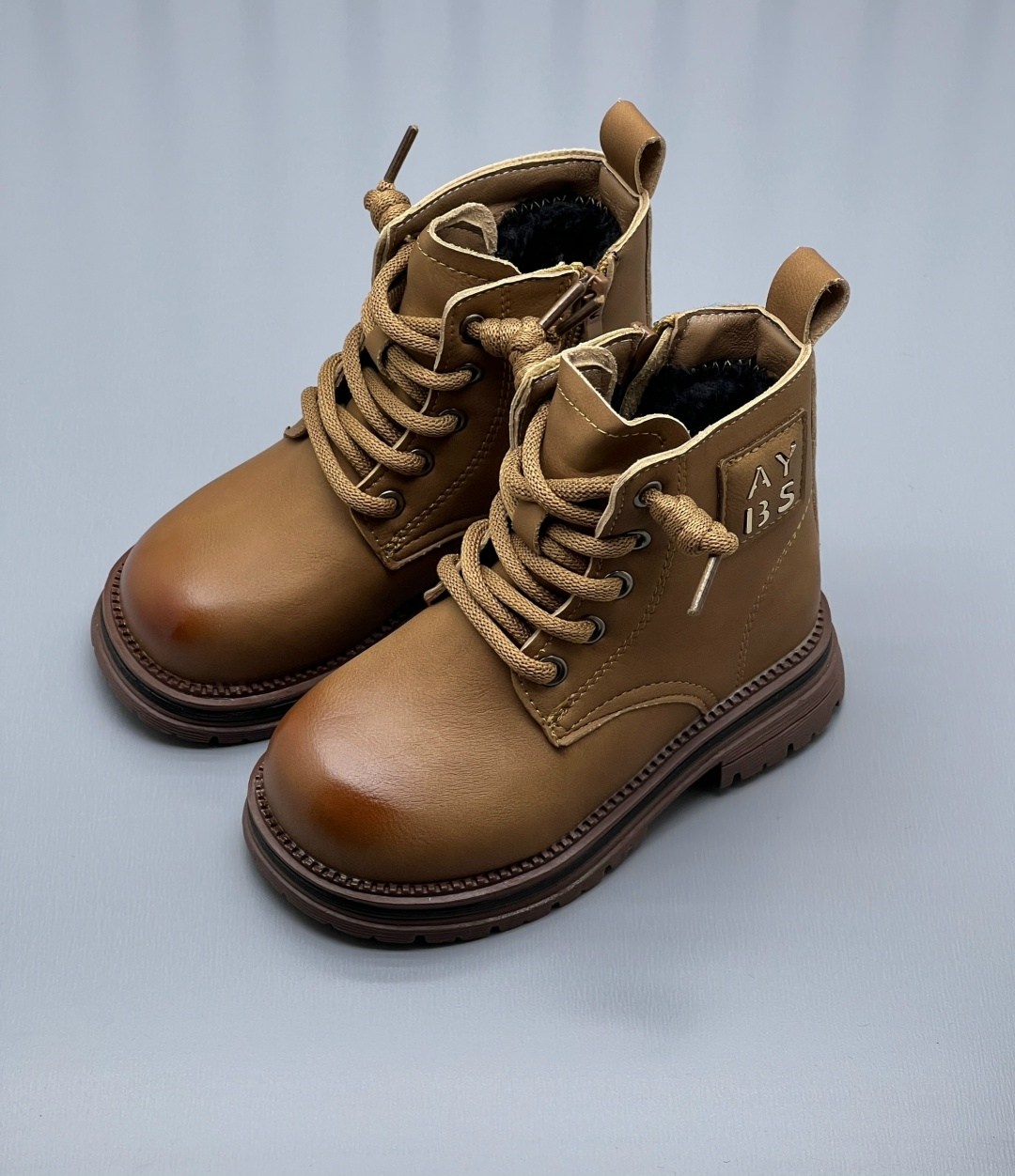 ,детские ботинки,детские ботинки для мальчика,ботинки для малыша,модные ботинки