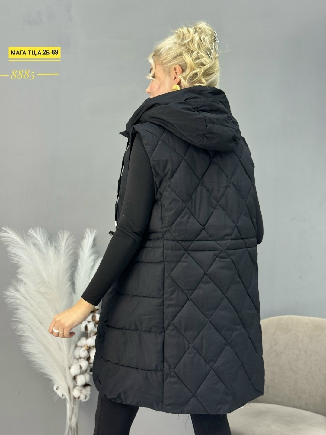 жилетка женская,женский жилет,жилетка с капюшоном,жилет,жилетка