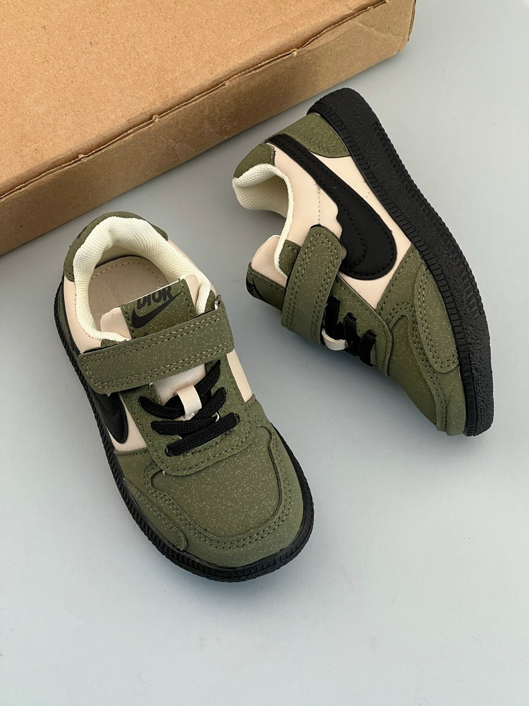 кроссовки,кроссовки nike,детские кроссовки,nike хаки кроссовки,кроссовки хаки