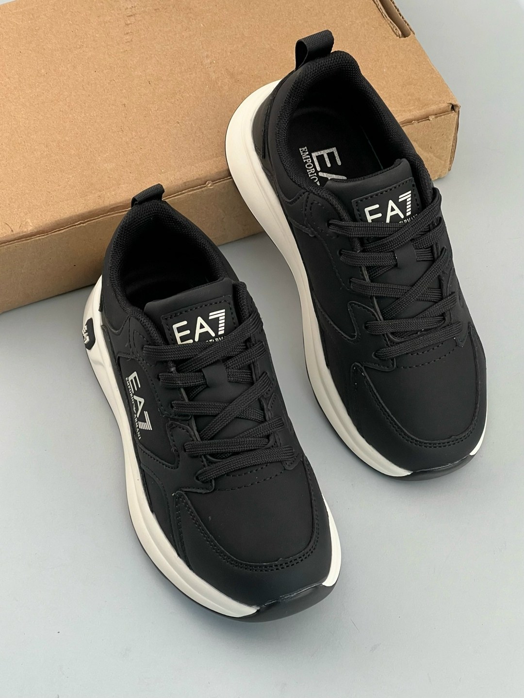 кроссовки,мужские кроссовки,кроссовка мужской,мужская ,кроссовки для мужчин