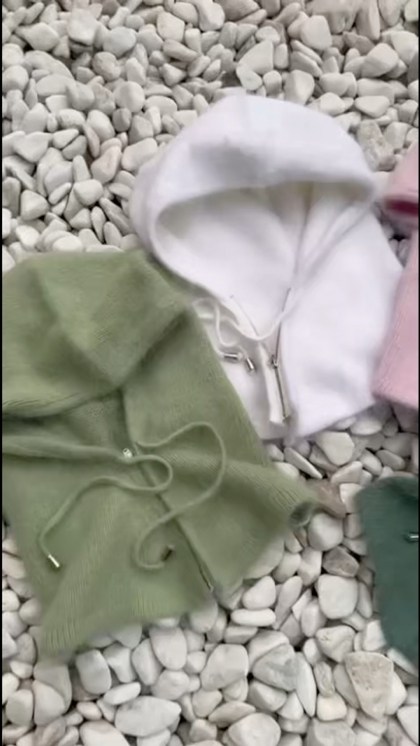 детский свитер,детский кардиган,вязаные вещи,свитера с капюшоном,кардиган с капюшоном