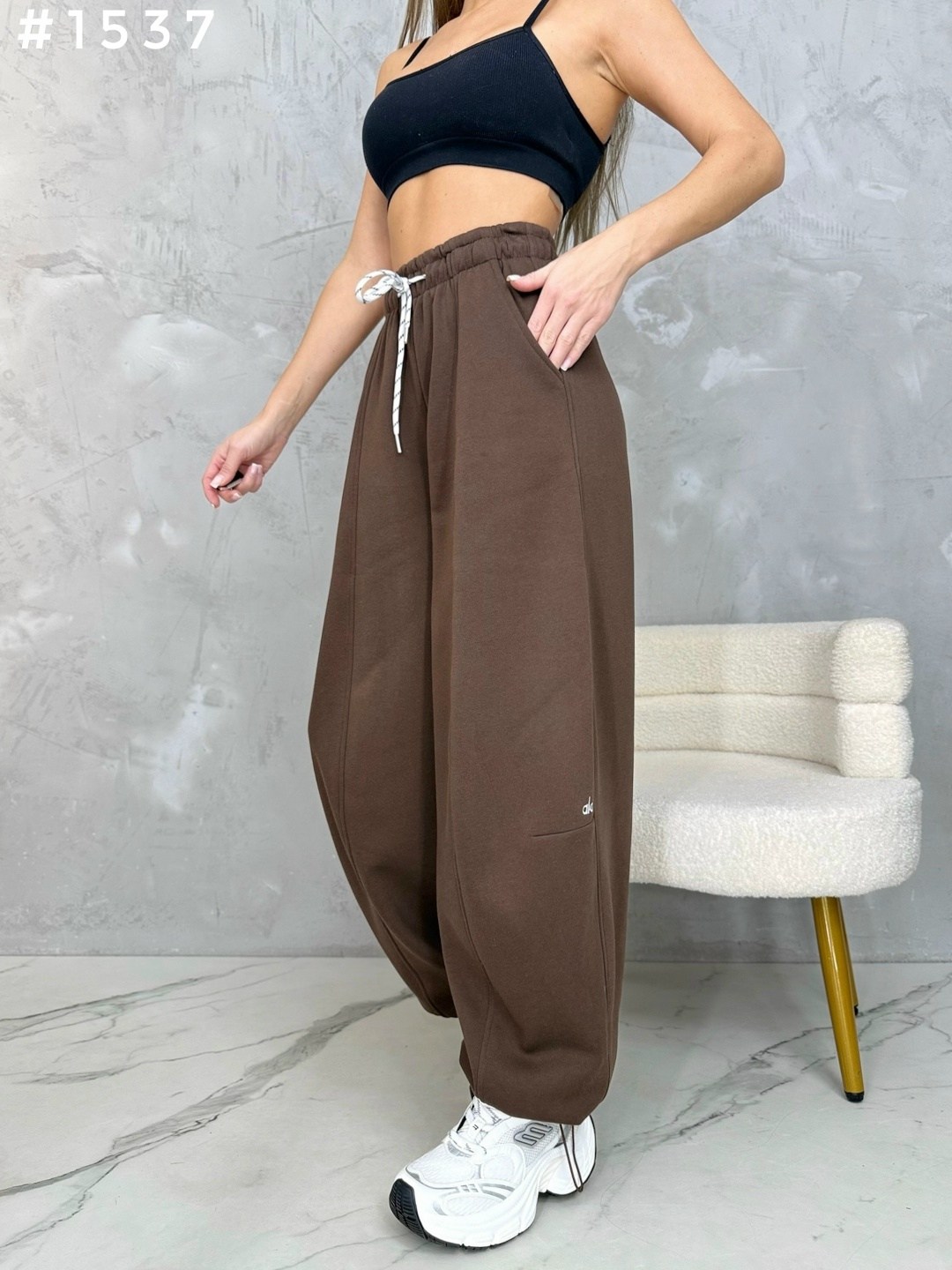 женские спортивные штаны,спортивные брюки,женские спортивные брюки,спортивные штаны женские широкие,брюки свободные