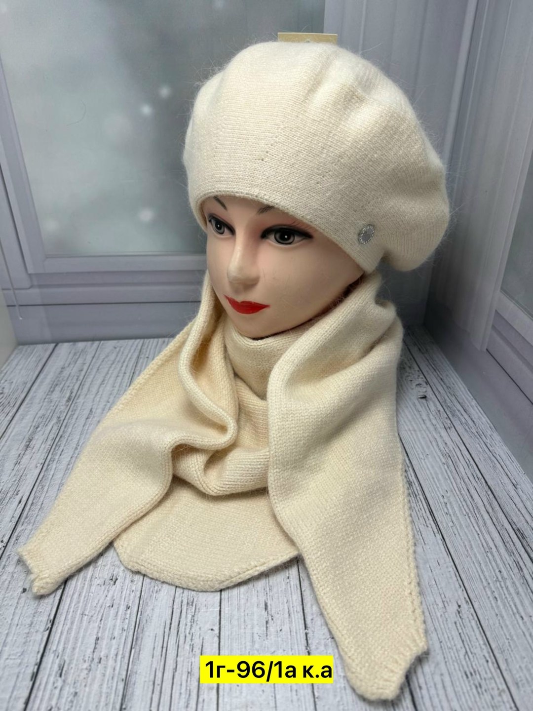 шапка для женщин,берет,берет женский зимний,женские шапки,берет классический