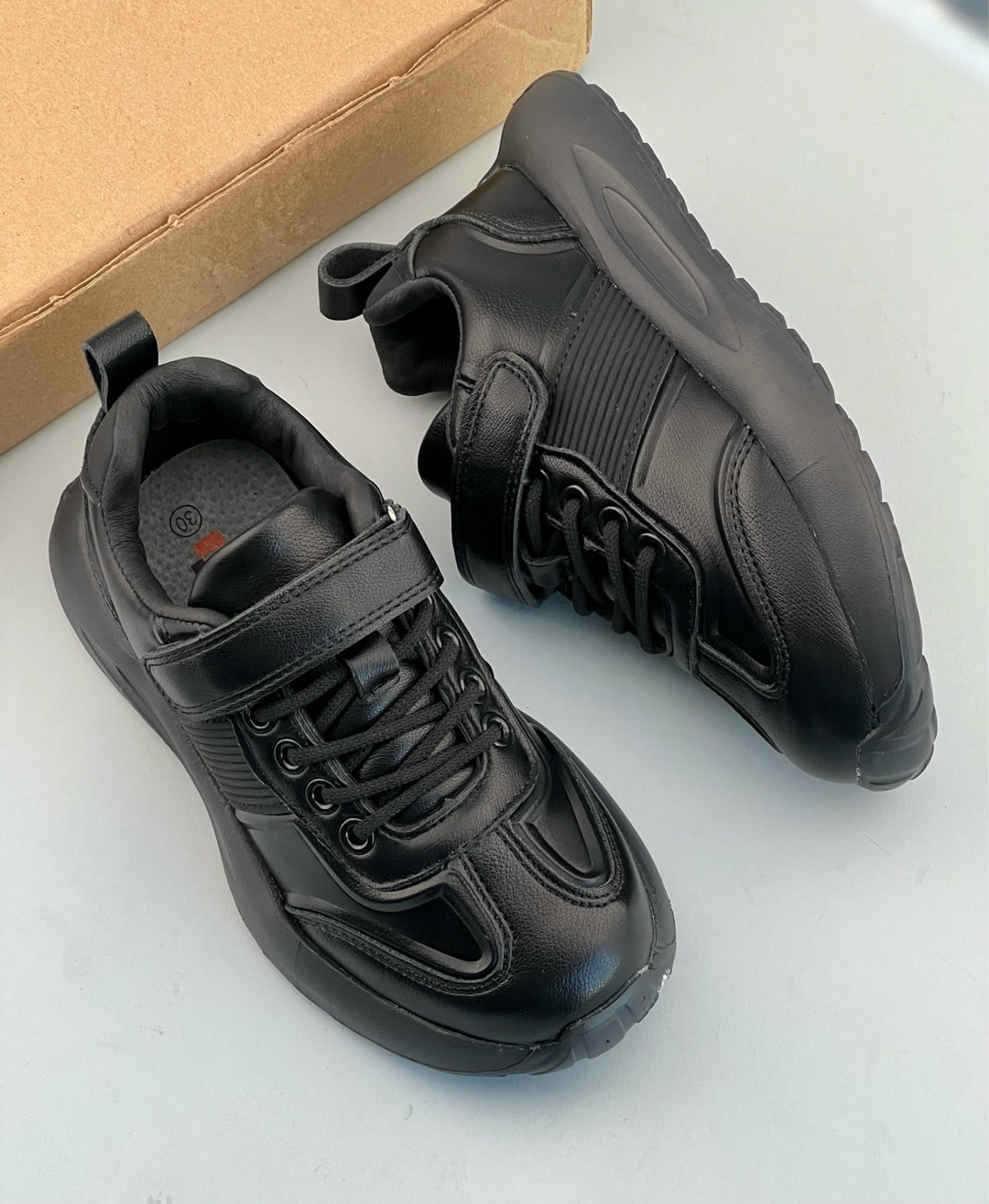 ,мужские кроссовки,кроссовка мужской,кроссовки от барбери мужские черные,кроссовки барбери мужские