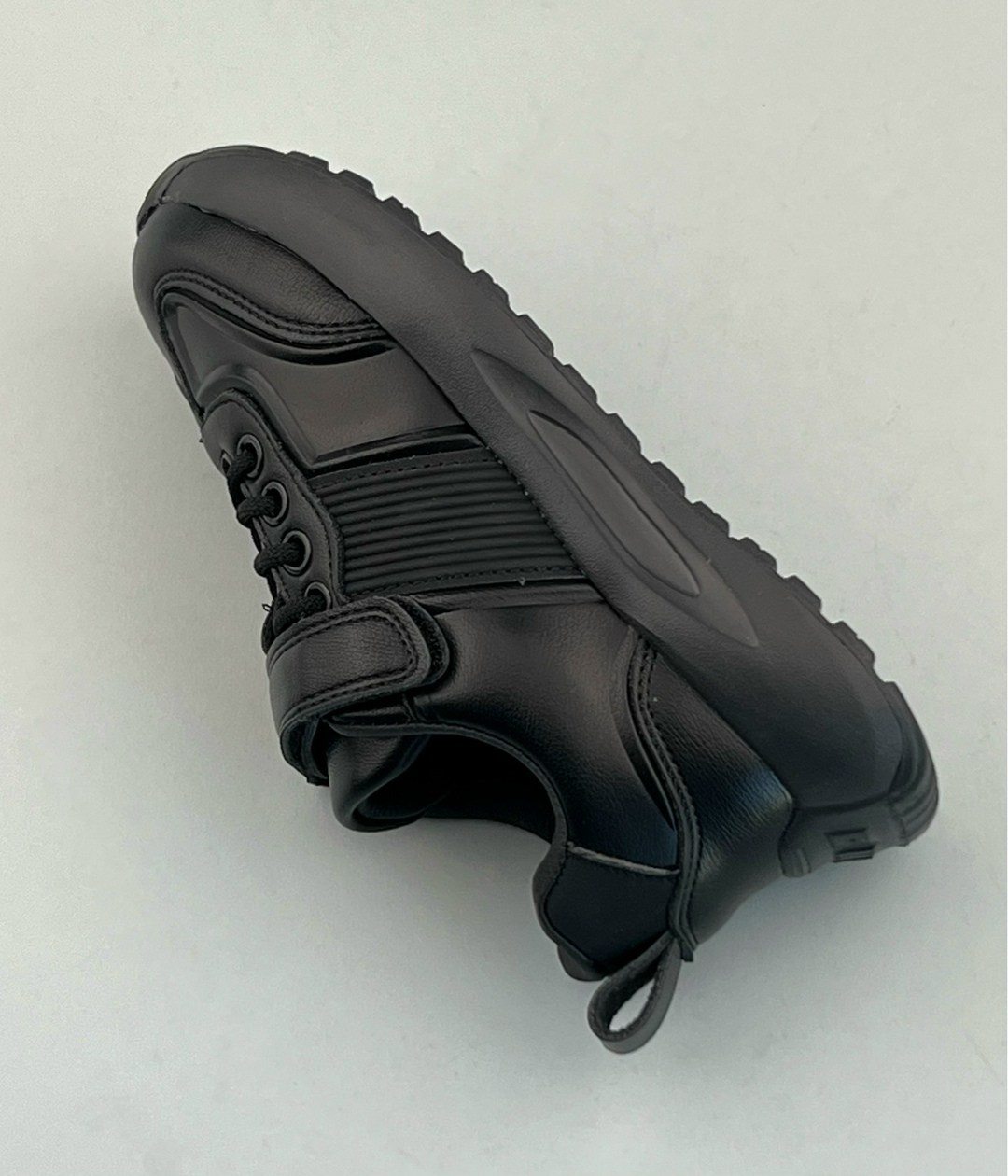 ,мужские кроссовки,кроссовка мужской,кроссовки от барбери мужские черные,кроссовки барбери мужские