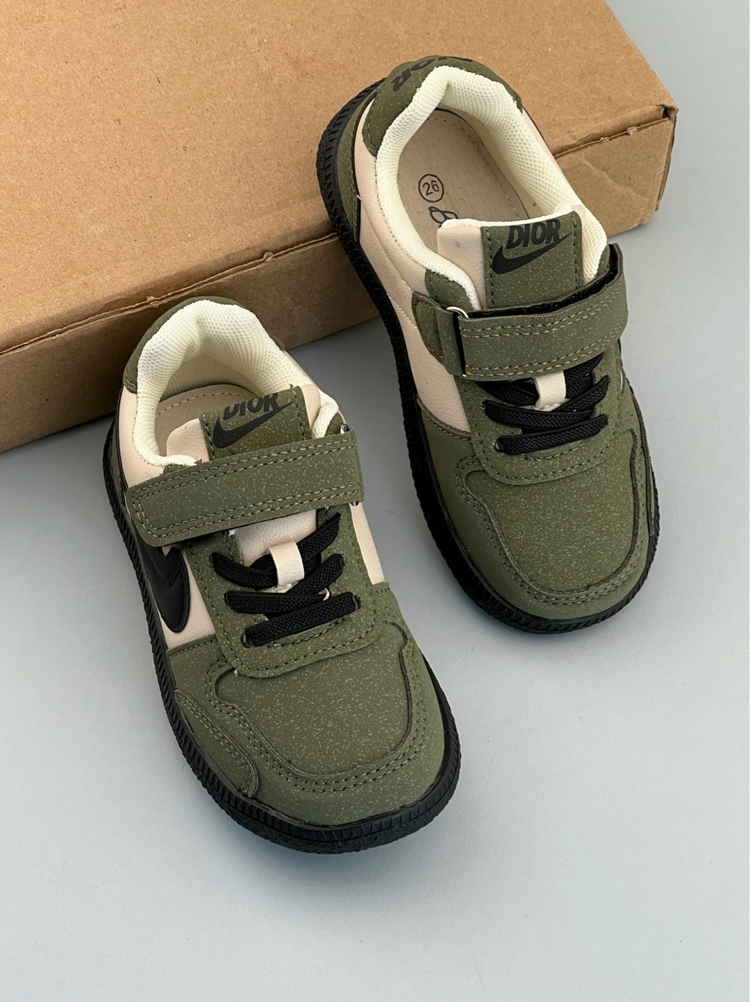 кроссовки,кроссовки nike,детские кроссовки,nike хаки кроссовки,кроссовки хаки