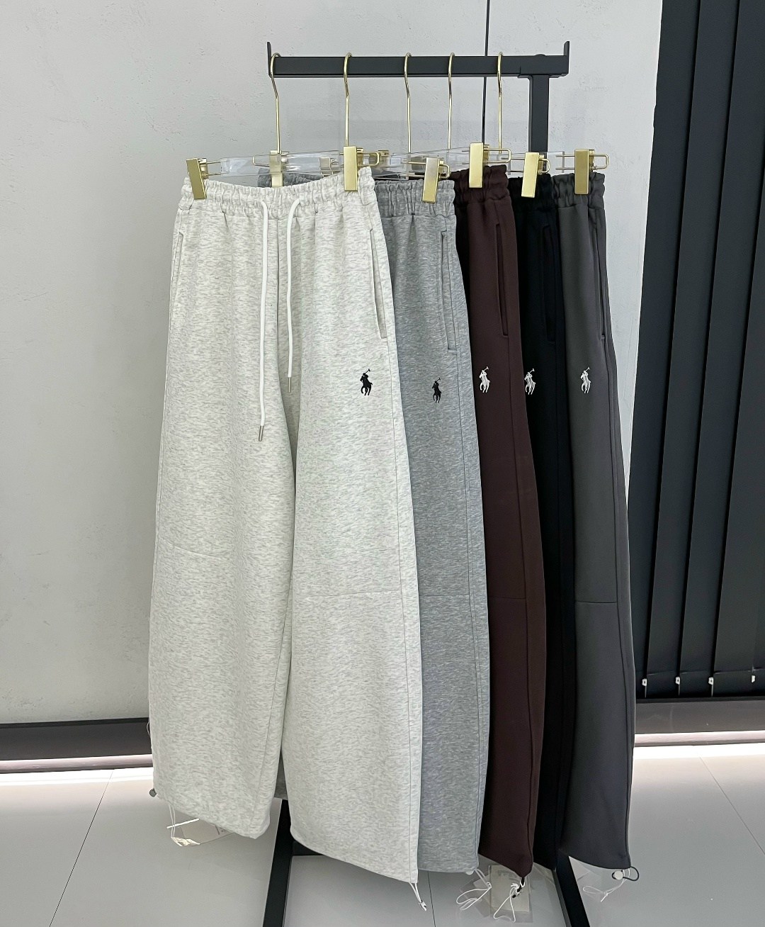 спортивные брюки,брюки штаны,брюки трикотажные,повседневные штаны,штаны свободные