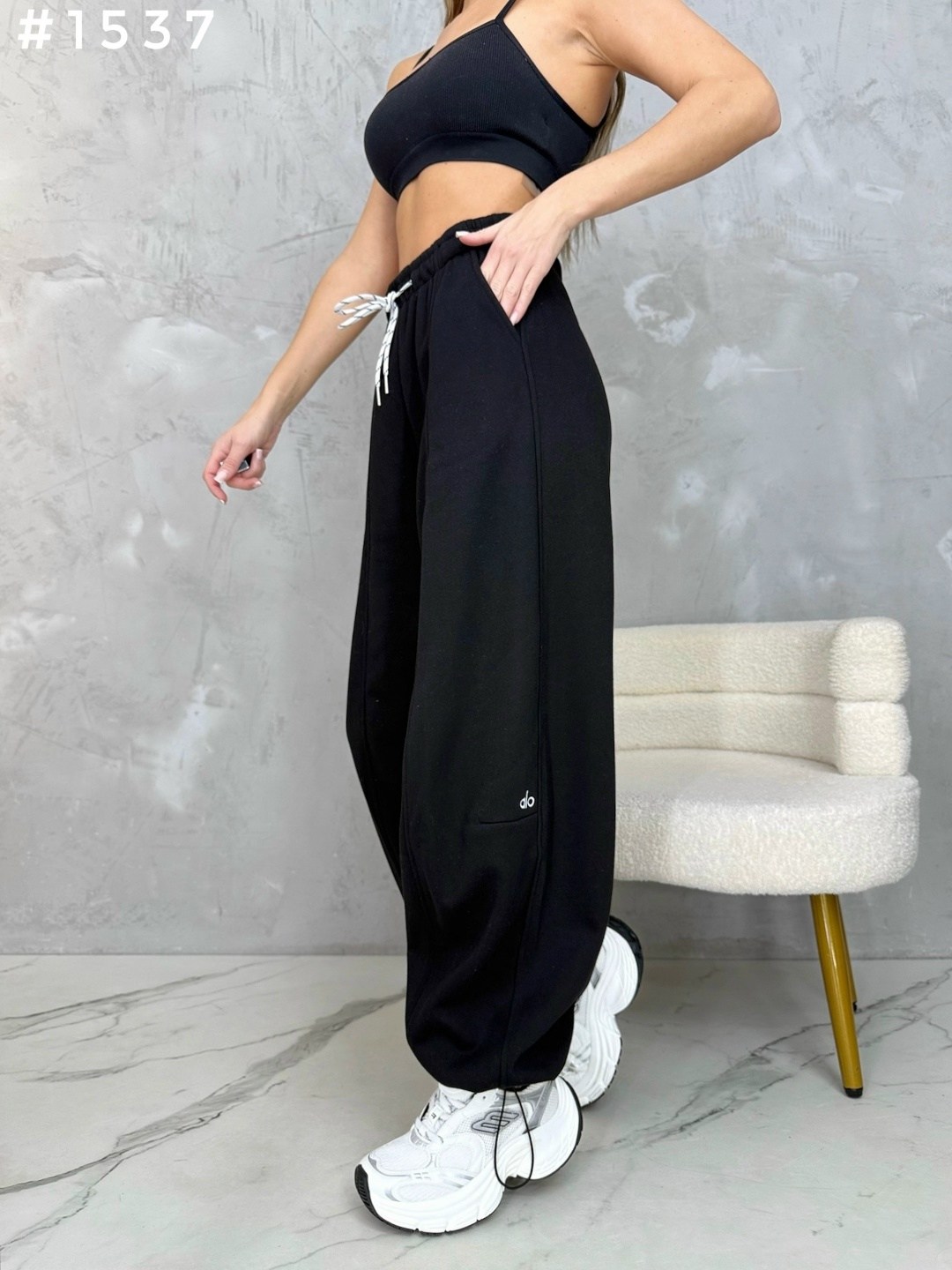 женские спортивные штаны,спортивные брюки,женские спортивные брюки,спортивные штаны женские широкие,брюки свободные