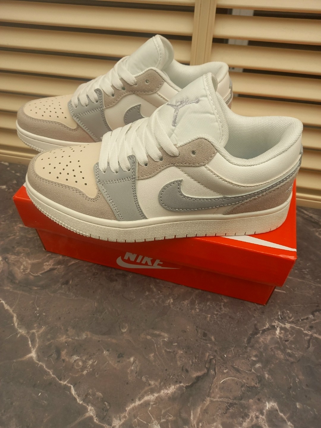 кроссовки,кроссовки женские nike air jordan 1,кроссовки nike air jordan 1 low,кроссовки женскиe,спортивная