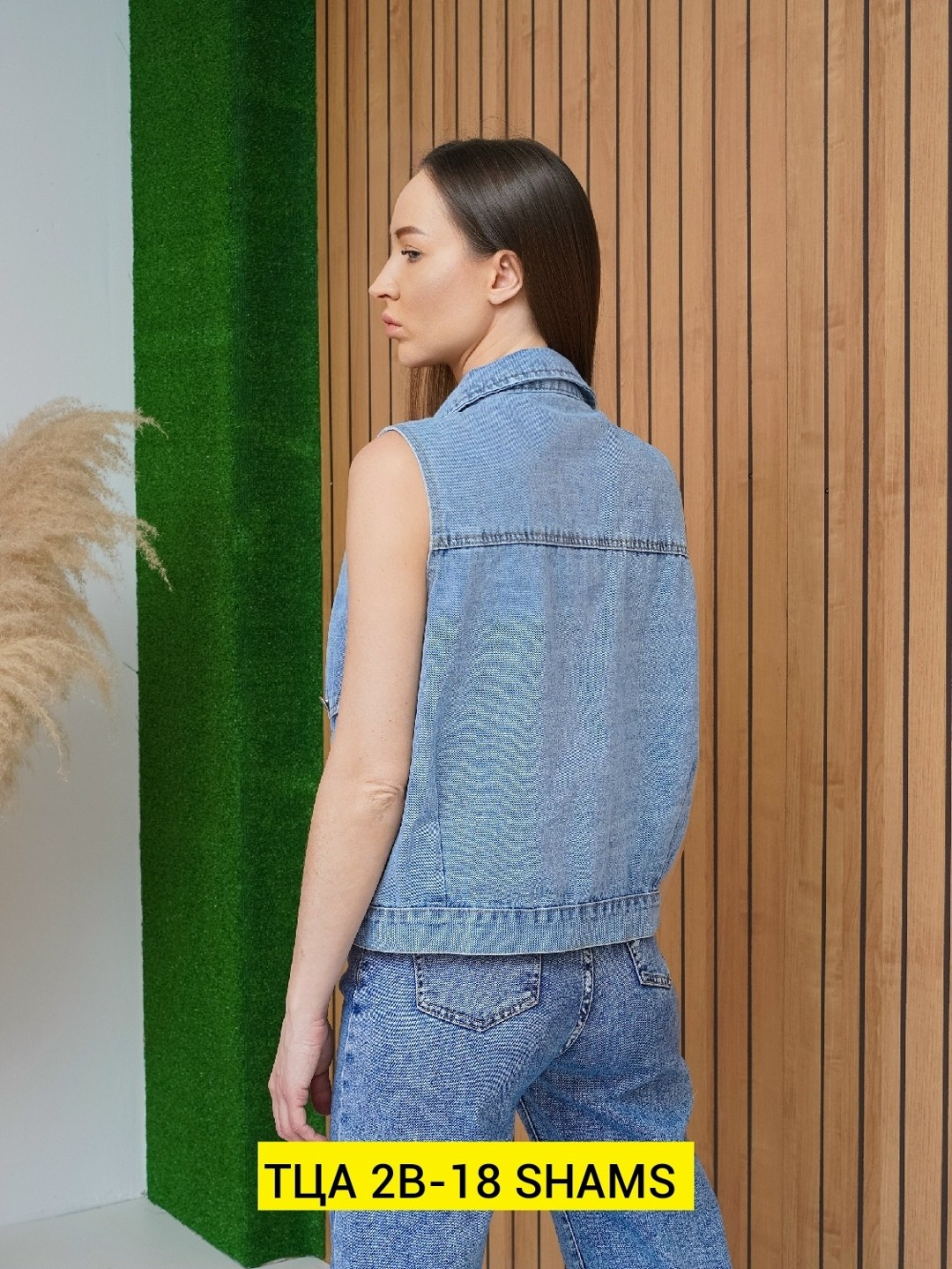 джинсовый жилет,жилетка джинсовая,женский джинсовый жилет,жилетка женская,джинсовая безрукавка