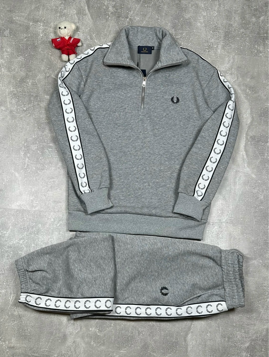 спортивные костюм,спортивные костюмы мужские,спортивный костюм fred perry,костюмы двойки