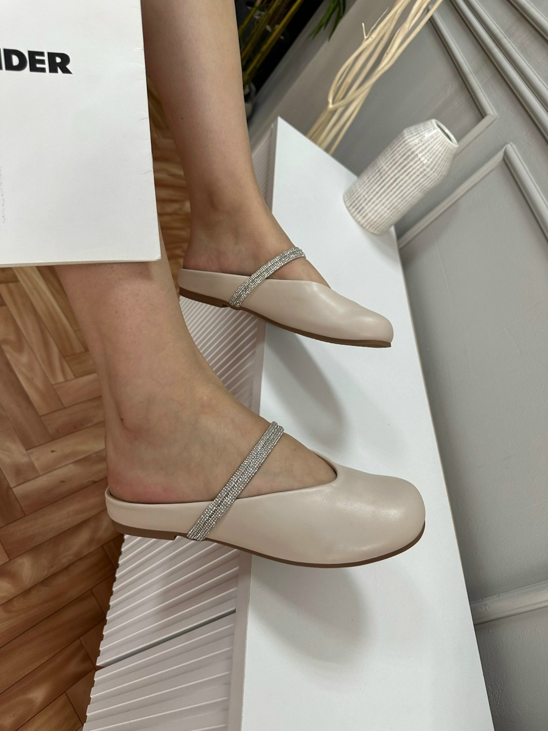 ,шлепанцы женские,босоножки женские,нарядные босоножки,туфли повседневные