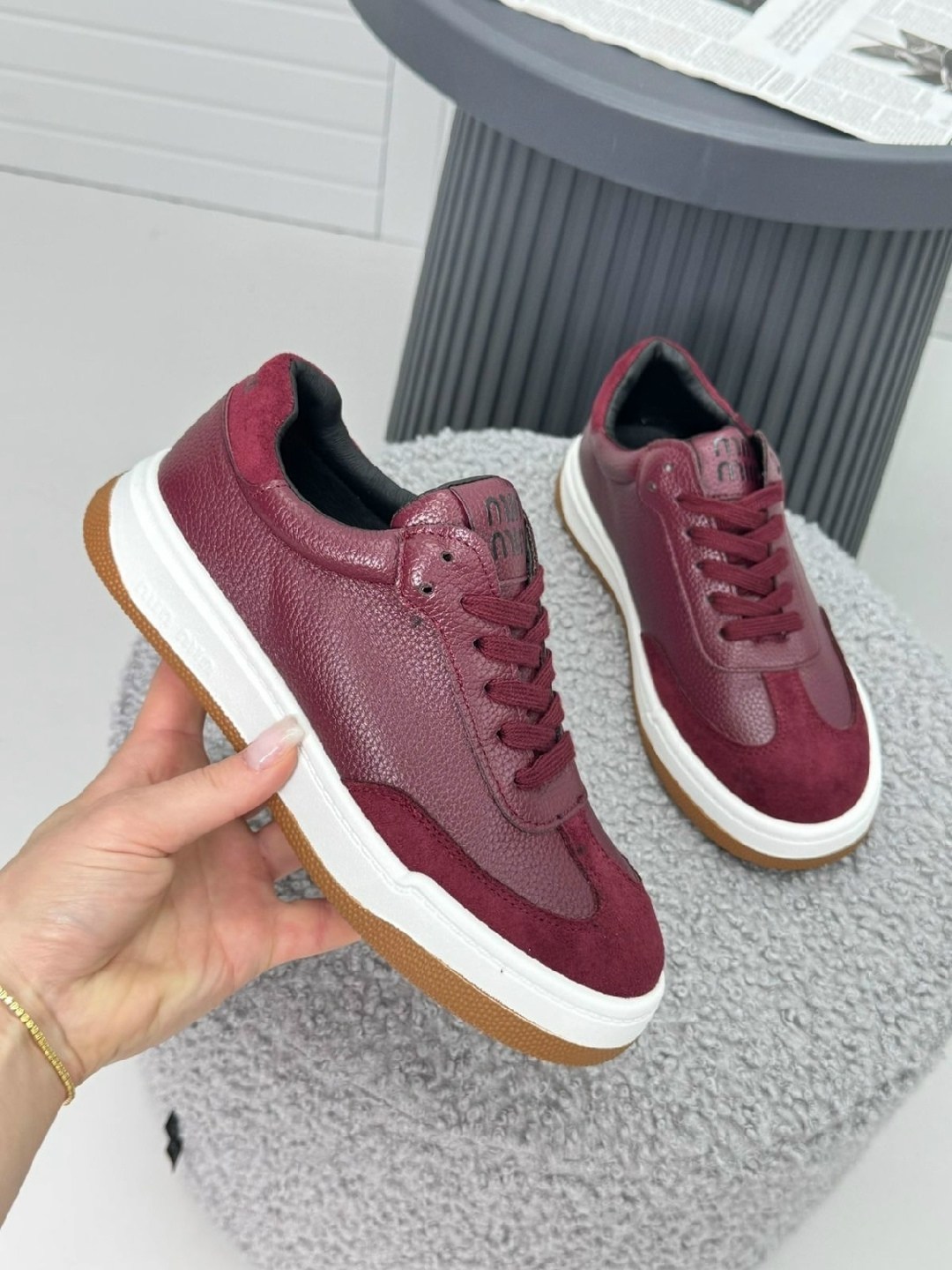 , женская,женские кроссовки,кроссовки бордовые,кроссовки замша