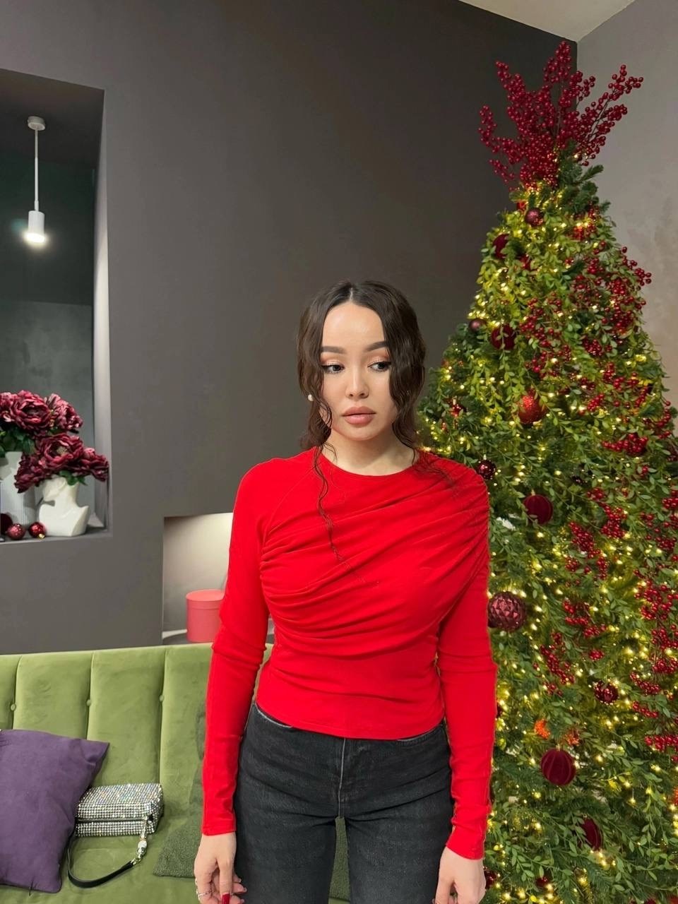 кофта женская,лонгслив с драпировкой,кофта нарядная,красный лонгслив,блузка