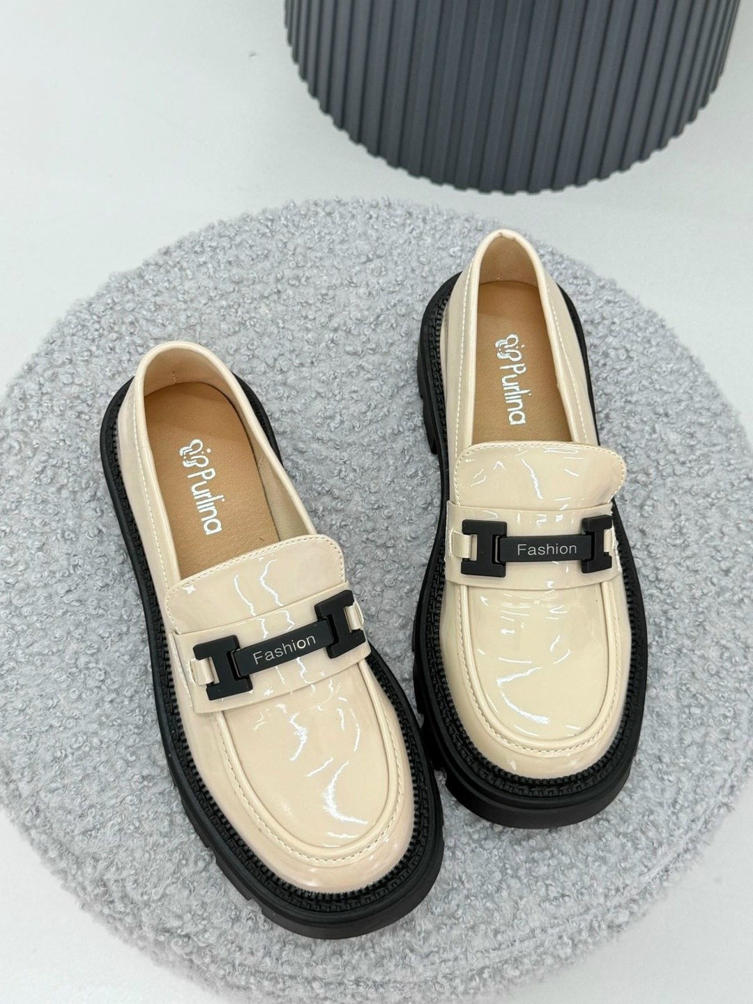 лоферы женские,,лоферы босс,лоферы модные,лоферы бежевые