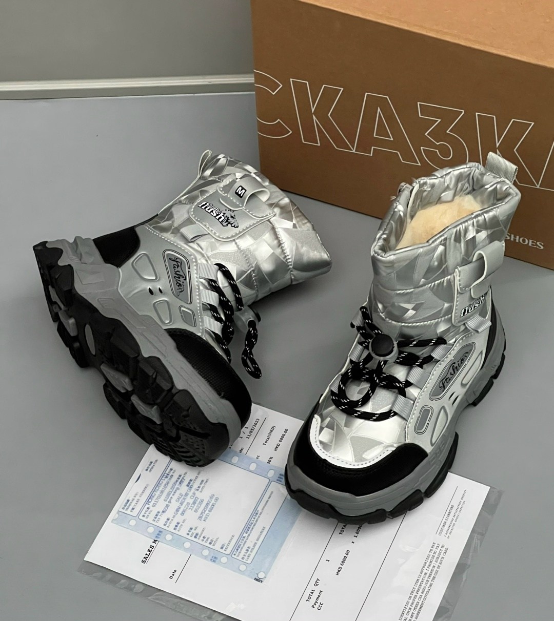 ,детские зимние ботинки,серебристые ботинки для девочки дутики, дутики,зимняя